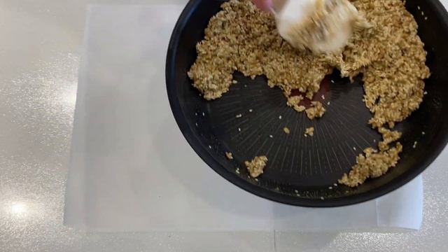 Козинаки из семечек и кунжута.Быстро и вкусно!