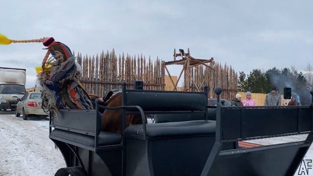 Новогоднее веселье в Щелкуне смотреть онлайн
