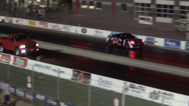 047 GTR vs Dodge Pickup смотреть онлайн