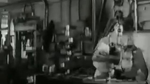 Old Caterpillar Component Rebuild and Material Conservation Video