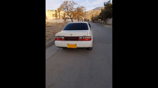 Toyota Corolla XE Model 1998.