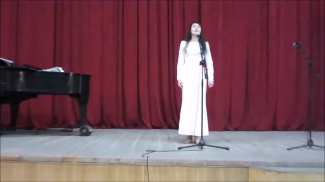 Юлия Аксёненко - Мадонны взгляд (муз. С. Сибирская) смотреть онлайн
