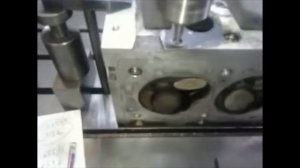 Высверливание шпилек крепления выпускного коллектора автомобиля Renault Logan