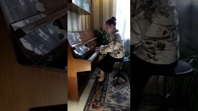 Иванова Элина - Шуман "Фантастический танец" смотреть онлайн