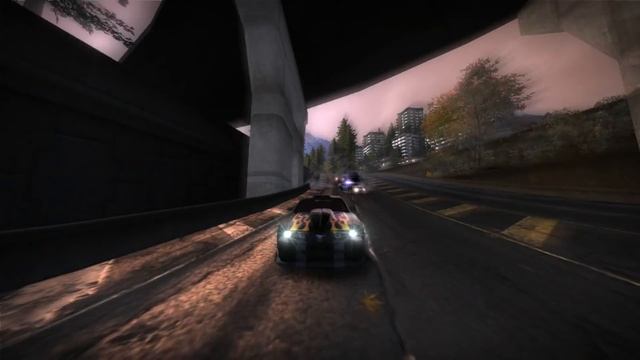 Razor And Jewels Vs Cops - Together Driving And Escape In NFS MW