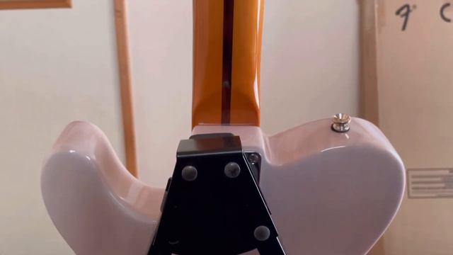 お手頃な価格のテレキャスターを購入してみました。Squier by Fender／Classic Vibe 50s смотреть онлайн