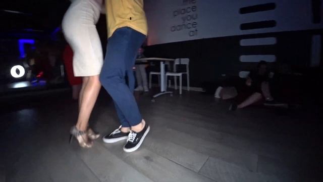Вероника Куркина и Виктор Грох - Kizomba Dance Places in Minsk смотреть онлайн