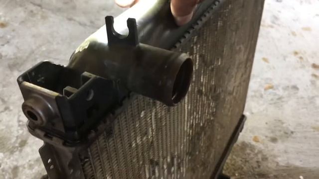 2001 Chevy Tracker Radiator Replacement