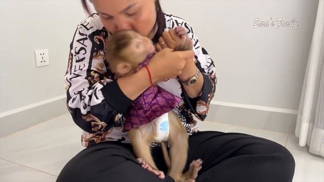 Super Power Baby Tauch Reaction Like An Alpha Jump Play To Mom смотреть онлайн