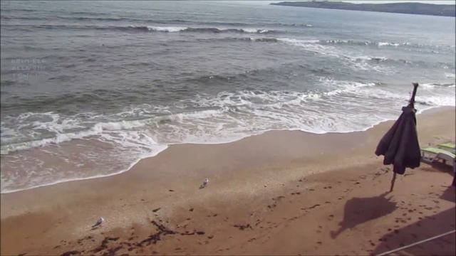 #ОтдыхвКрыму #СегоднявКрыму в Феодосии 2021 Вид с нашего номера на море и пляж. Наш#пляжныйотдых смотреть онлайн