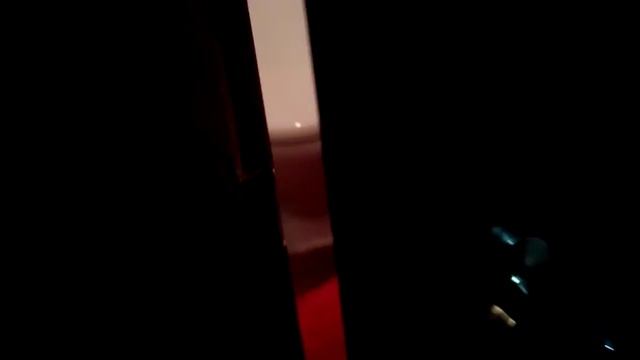 Девушки в общественном туалете Скрытая камера 2014 Запрещено к показу в России смотреть онлайн