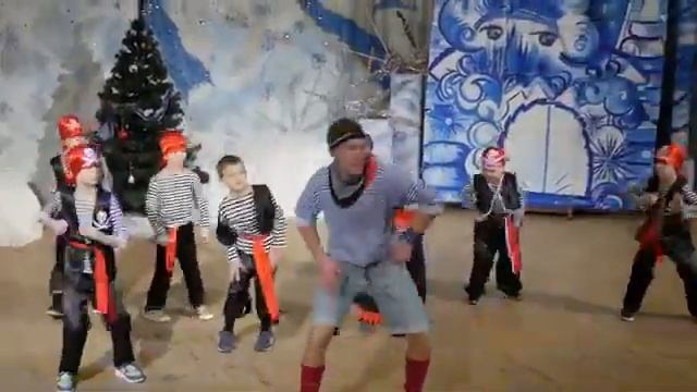 танец пиратов смотреть онлайн