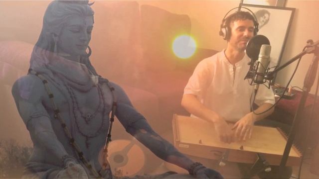 MANTRA YOGA (Suria Pombo)-MAHAMBRITIUNYAYA (Tryambakam Mantra) смотреть онлайн