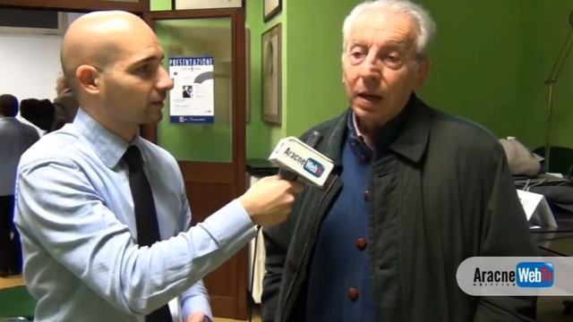 Intervista a Elio Pecora смотреть онлайн