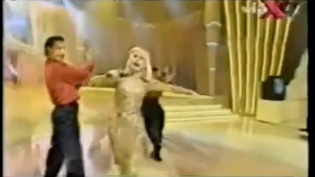 FIESTA ( EXTENDED REMIX) RAFAELA CARRA