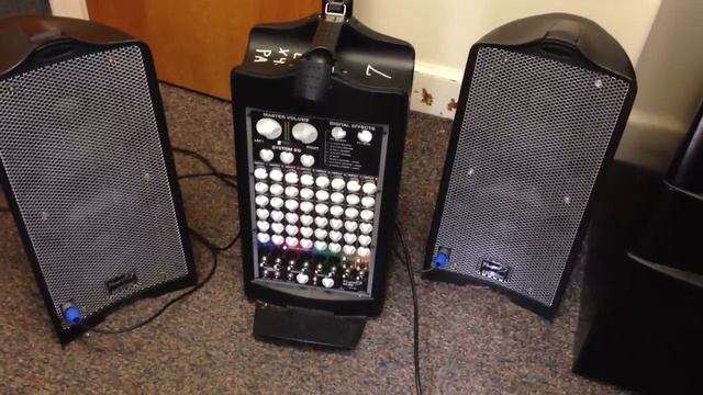 Gear Yell #9 - Fender PD-500 - Don't buy this piece of crap. смотреть онлайн