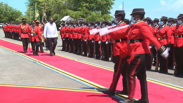 SEE HOW PRESIDENT UHURU WAS OFFICIALLY RECEIVED BY SAMIA SULUHU AT STATE HOUSE, DAR ES SALAAM!! смотреть онлайн