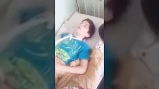 Мальчик имени Ибрашка увидел во сне Пророка Мухаммада мир ему благословение Аллаха!! смотреть онлайн