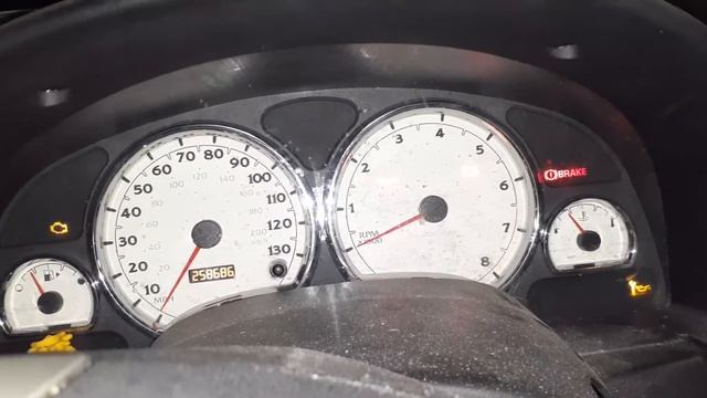 07 Saturn Vue, How to turn off the vehicle maintenance light. смотреть онлайн