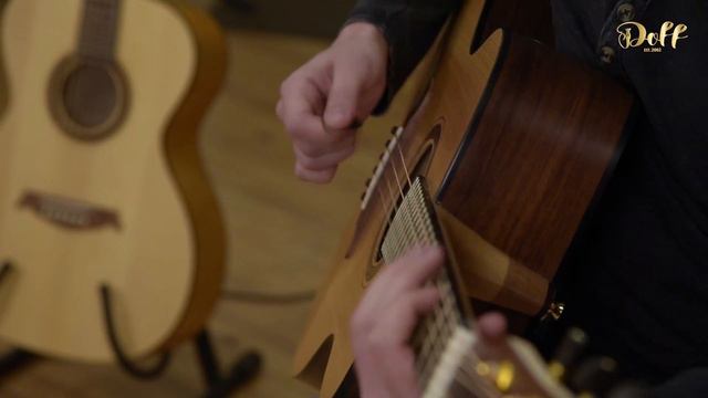 Данис Щербаков - Летчик (гитара Doff 031) смотреть онлайн