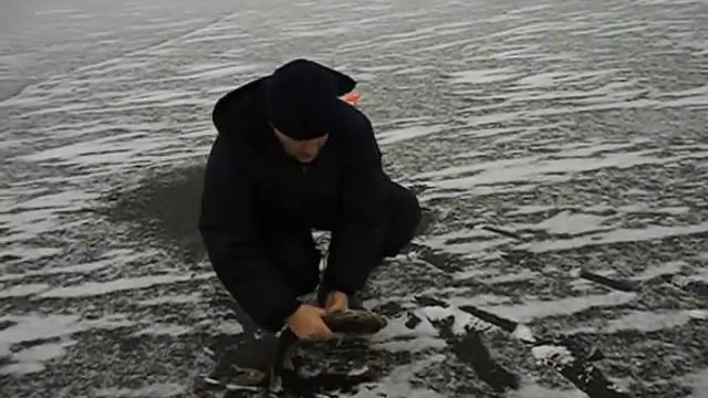 18.11 / ЛОВИМ ЩУКУ В НАГУЛЬНОМ ПРУДУ НА ГЖЕЛКЕ / 2018 смотреть онлайн