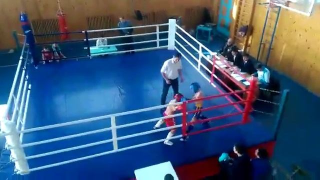 Первый бой на соревнованиях смотреть онлайн