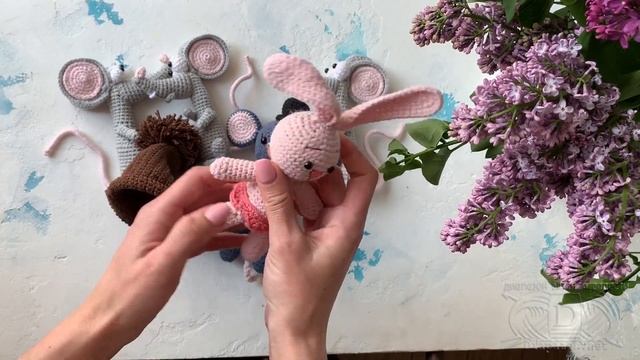 Долгожданный недельный отчет за долгое время. Вязаные крючком крыски, мышки и погремушки. смотреть онлайн