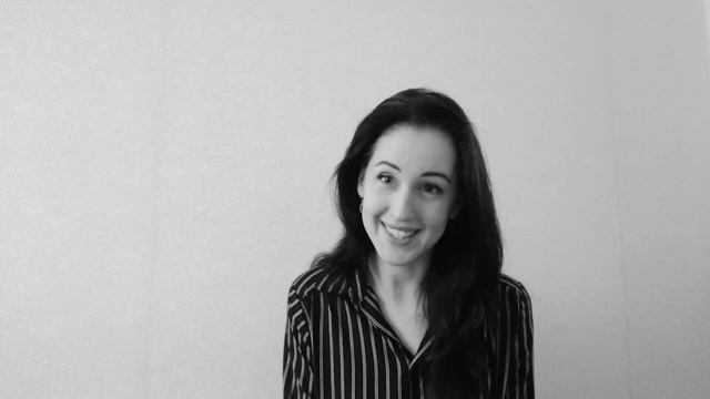 «Ты запрокидываешь голову», стихотворение Марины Цветаевой читает актриса театра Полина Бугакова смотреть онлайн