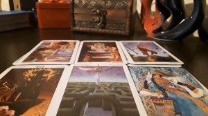 ВСПОМИНАЕТ ЛИ ОБО МНЕ МУЖЧИНА? ИЛИ УЖЕ ЗАБЫЛ? ГАДАНИЕ НА КАРТАХ ТАРО