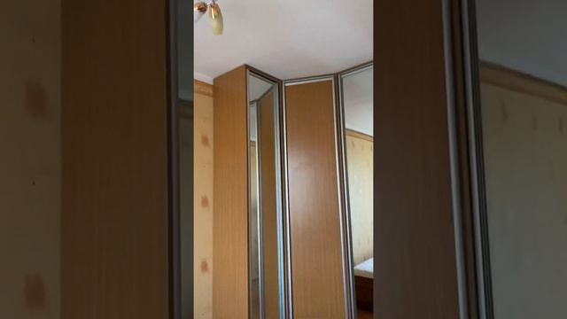 Прихожая, 1 спальня, гостиная, 2 спальня смотреть онлайн