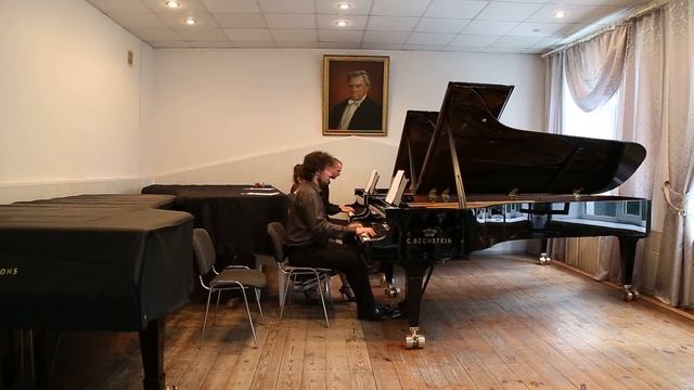 Шнитке. Гоголь-сюита. 3. Портрет. 4. Шинель смотреть онлайн