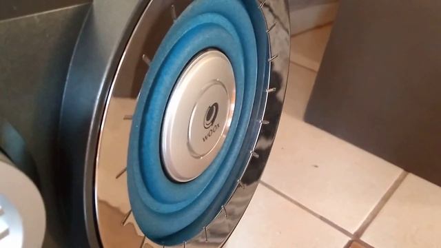 Mini System Philips FW-M779 500w RMS wOOx смотреть онлайн