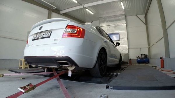 Octavia A7 VRS stage 3 E-Tuners on Dyno