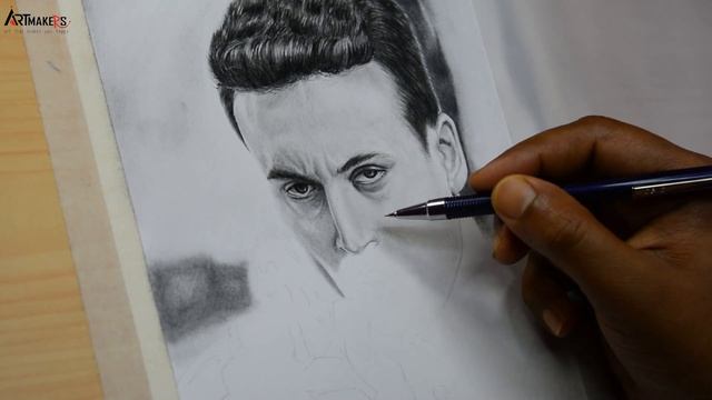 Realistic Drawing Tiger Shroff смотреть онлайн