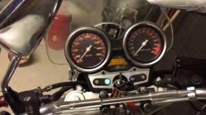 Заводим Honda CB400SF после зимней спячки