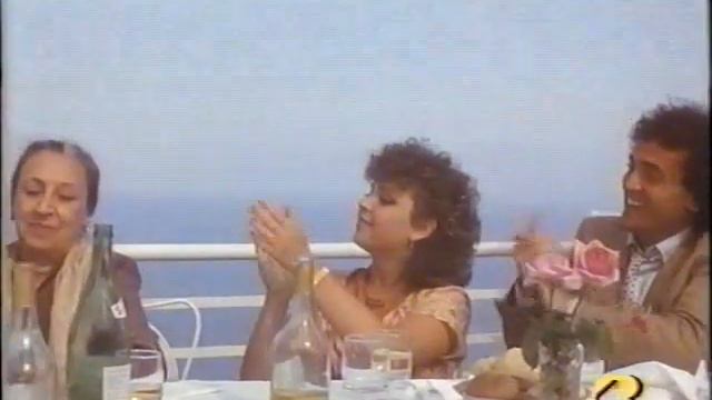 Angela Luce - I' te vurria vasà смотреть онлайн