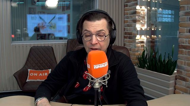 Том Йорк и Джонни Гринвуд улыбаются: чем The Smile отличается от Radiohead смотреть онлайн