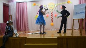 Инсценирование басни "Стрекоза и муравей"