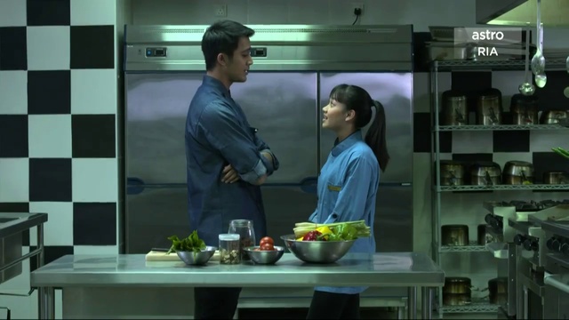 as EP12 смотреть онлайн