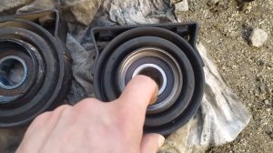 Вибрация карданного вала из за подвесного подшипника