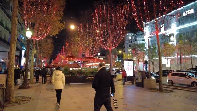 Walking down Champ Elysees Елисейские поля Париж Осень 2021 смотреть онлайн