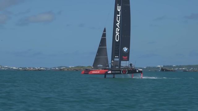 #TechTuesday: The Carbon Fiber Structure of ORACLE TEAM USA's America's Cup Class Catamaran смотреть онлайн