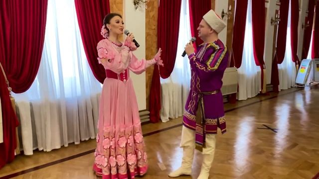 Ой, сивый конь бежит . смотреть онлайн