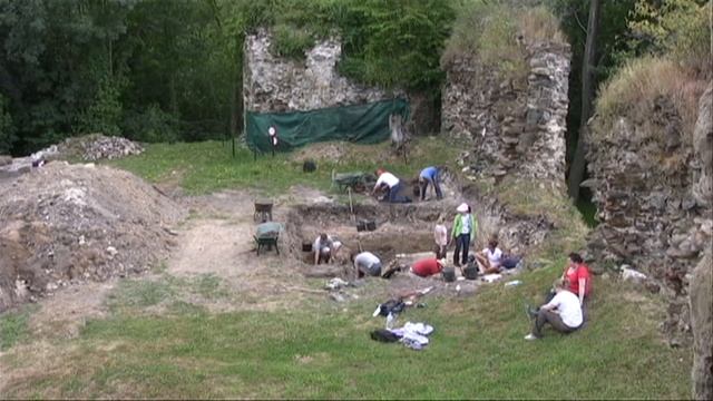 Summer Archeology Program: Louvain-la-Neuve, Belgium (Bailey Young) смотреть онлайн