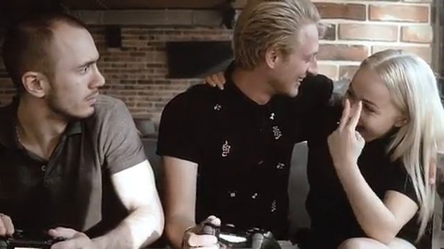 Третий лишний смотреть онлайн