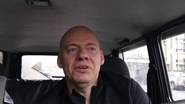 Размышления на тему негативных комментариев под роликами смотреть онлайн