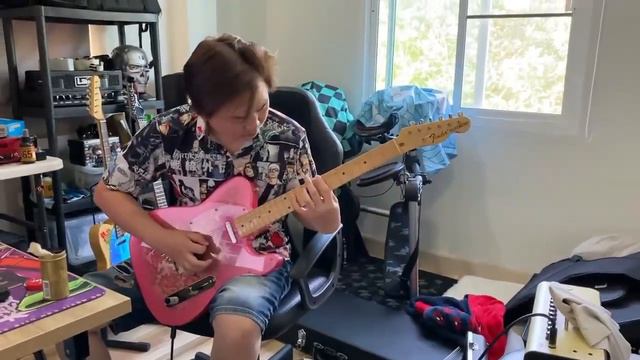 ลองFENDER CLASSIC 69 PINK PAISLEY TELECASTER - Drive Sound смотреть онлайн