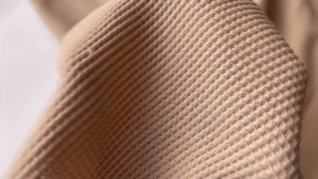 Видео обзор трикотажной вафли бежевый цвет