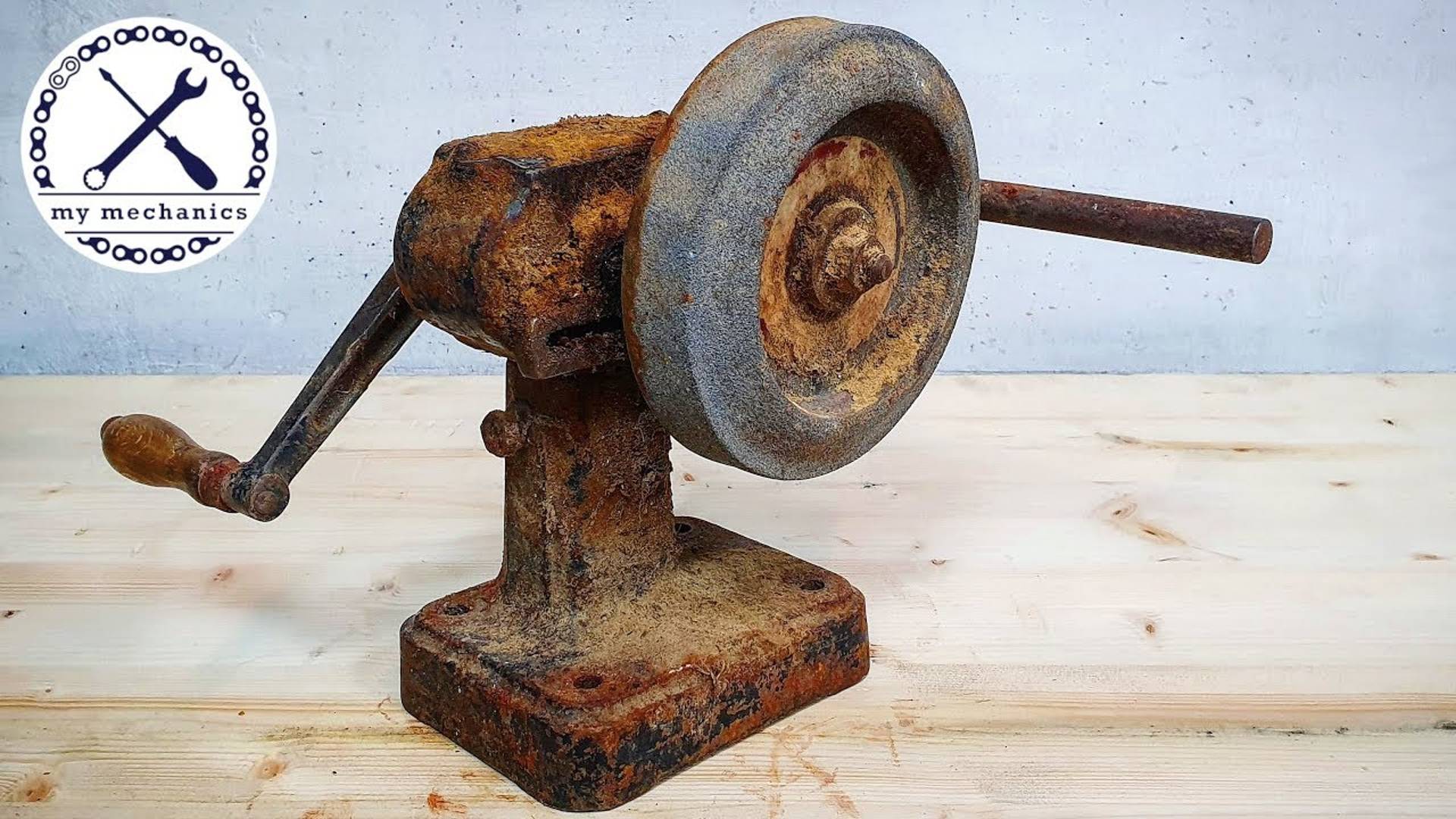 Antique Hand Cranked Grinder - Restoration (1080p_50fps_H264-128kbit_AAC)