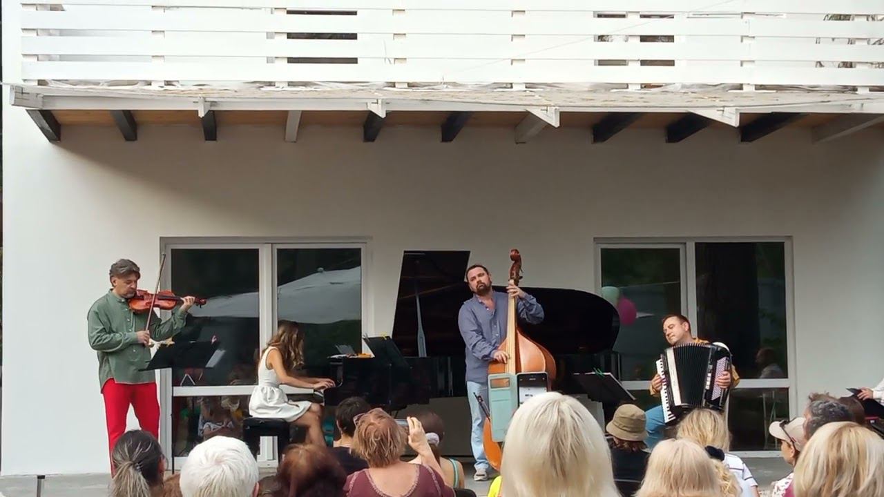 Страдиваленки (2) смотреть онлайн